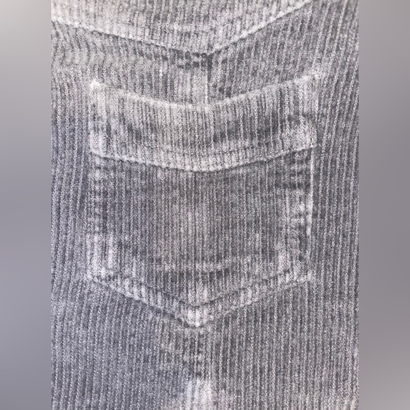 GUG Corduroy skirt size small - Picture 3 of 11